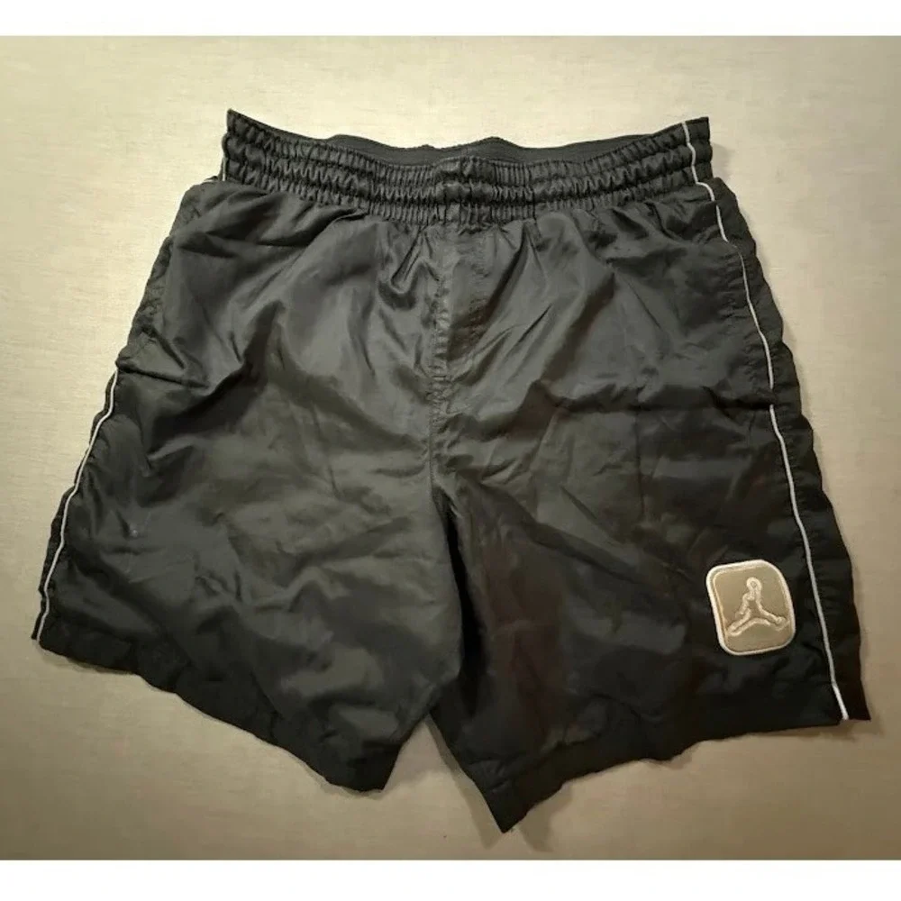 Jordan Jumpman Basketball Shorts Black Red Athletic Gym Mens M 32X7 Drawstrings.